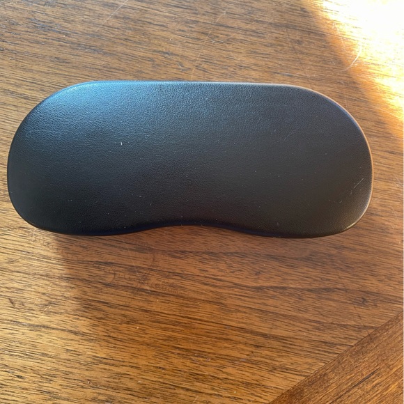Ray-Ban Hard Shell Eyeglasses/Sunglasses Case - Picture 3 of 4